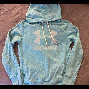Under Armour - Hoodie